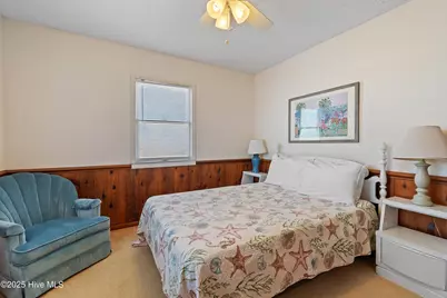 1097 Ocean Boulevard W, Holden Beach, NC 28462 - Photo 35