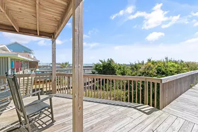 1097 Ocean Boulevard W, Holden Beach, NC 28462 - Photo 15