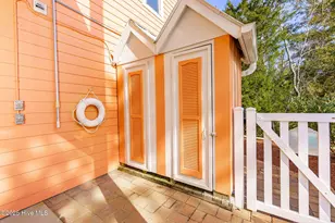 200 Shipwreck Ln, Emerald Isle, NC 28594 - Photo 61
