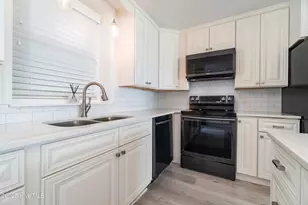 2305 W Fort Macon Rd, Atlantic Beach, NC 28512 - Photo 15
