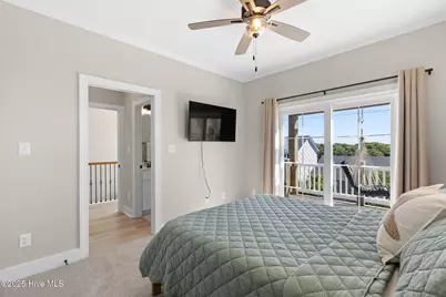 525 Sidbury Avenue, Topsail Beach, NC 28445 - Photo 43