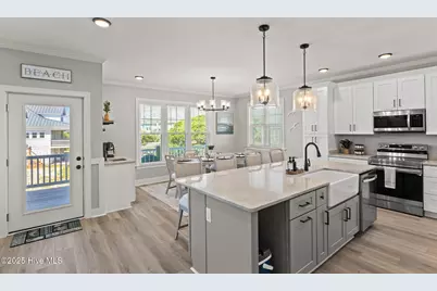 525 Sidbury Avenue, Topsail Beach, NC 28445 - Photo 21