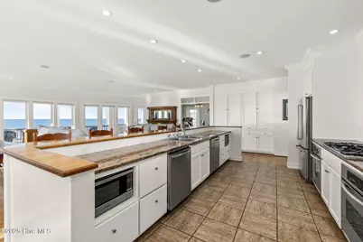 3107 Ocean Drive, Emerald Isle, NC 28594 - Photo 5