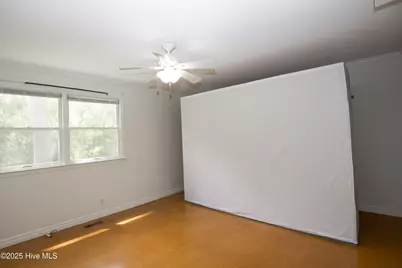 264 E Indiana Avenue, Southern Pines, NC 28387 - Photo 27