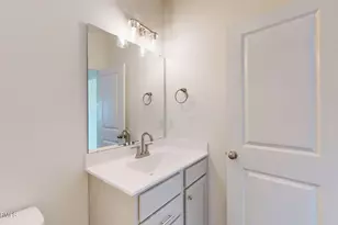 2025 Dartford Dr, Greenville, NC 27834 - Photo 9