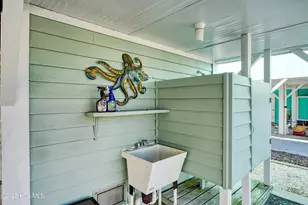 405 5th Street SW, Sunset Beach, NC 28468 - Photo 23