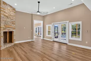 6004 Stern Ct, New Bern, NC 28560 - Photo 7