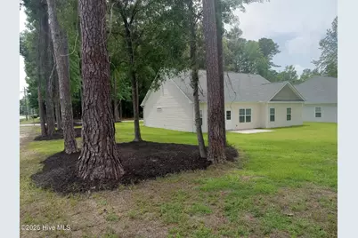 525 Vineland Drive, Whiteville, NC 28472 - Photo 27