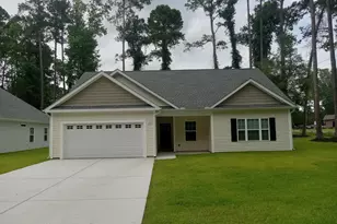 525 Vineland Dr, Whiteville, NC 28472 - Photo 1