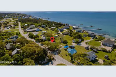 1072 Island Road, Harkers Island, NC 28531 - Photo 9