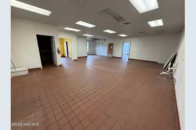 2599 Henderson Drive, Jacksonville, NC 28546 - Photo 7
