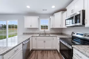 142 Sanctuary St, Jacksonville, NC 28546 - Photo 13