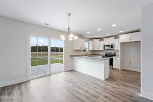142 Sanctuary St, Jacksonville, NC 28546 - Photo 9