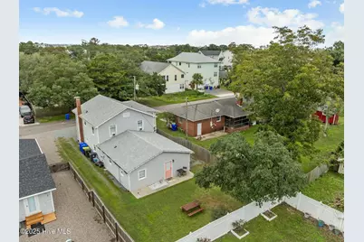 409 Monroe Avenue, Carolina Beach, NC 28428 - Photo 5
