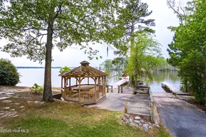 18 Sutton's Landing Road, Hertford, NC 27944 - Photo 7