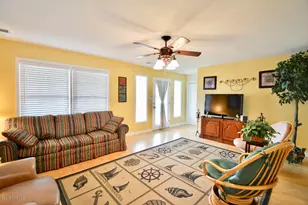 140 E 2nd St, Ocean Isle Beach, NC 28469 - Photo 3