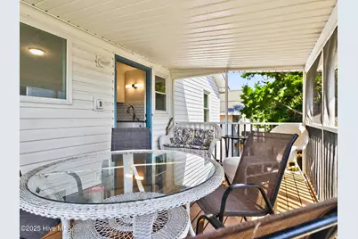 118 Seaside Street, Holden Beach, NC 28462 - Photo 17