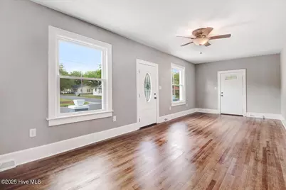 318 E Mulberry Street, Goldsboro, NC 27530 - Photo 11