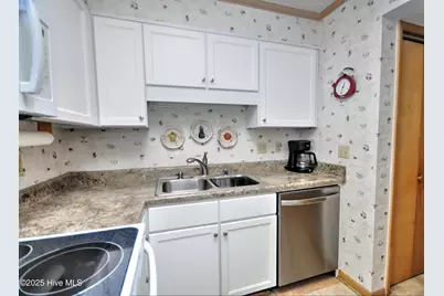 250 W Second Street #2b, Ocean Isle Beach, NC 28469 - Photo 17