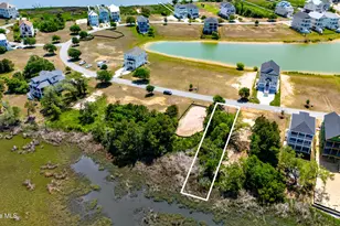 637 Cannonsgate Dr, Newport, NC 28570 - Photo 1
