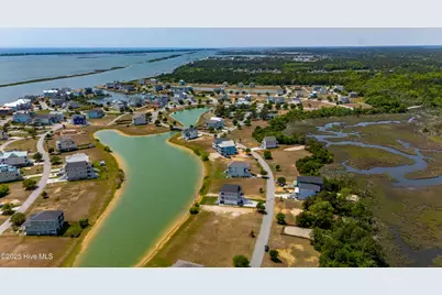 637 Cannonsgate Drive, Newport, NC 28570 - Photo 23