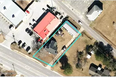 160 Kinston Highway, Richlands, NC 28574 - Photo 17
