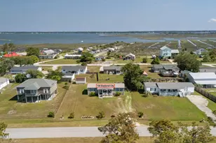 139 Diamond City Dr, Harkers Island, NC 28531 - Photo 41