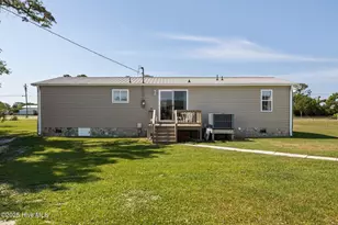139 Diamond City Dr, Harkers Island, NC 28531 - Photo 9