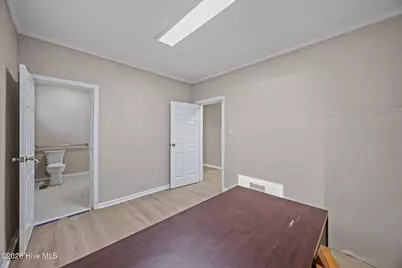 300 S Pearl Street, Williamston, NC 27892 - Photo 21