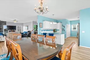 154 Sand Dollar St, Holden Beach, NC 28462 - Photo 5