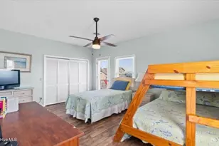 154 Sand Dollar St, Holden Beach, NC 28462 - Photo 23