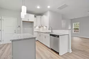 30080 Loblolly Ct, Wagram, NC 28396 - Photo 17