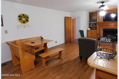 404 N Marlboro Street, McColl, SC 29570 - Photo 7