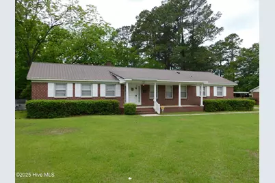 404 N Marlboro Street, McColl, SC 29570 - Photo 1