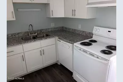 709 Johnston Street #Y, Greenville, NC 27858 - Photo 5