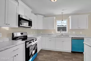 309 Cotton Hl Pl, Hubert, NC 28539 - Photo 13