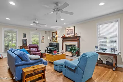 6212 Turtle Hall Drive, Wilmington, NC 28409 - Photo 13