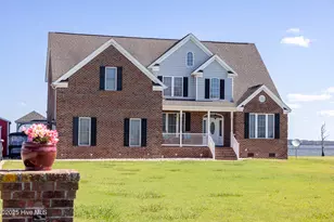 118 Durant St, Hertford, NC 27944 - Photo 1