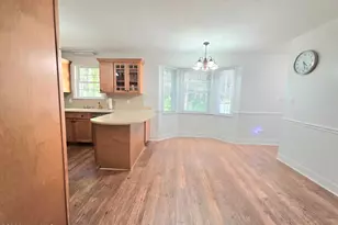 107 Oak Park Dr, Benson, NC 27504 - Photo 9