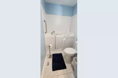 107 Oak Park Drive, Benson, NC 27504 - Photo 29