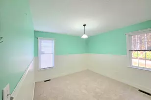 107 Oak Park Dr, Benson, NC 27504 - Photo 31