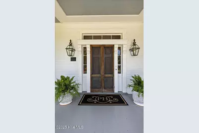 121 W King Street, Edenton, NC 27932 - Photo 3