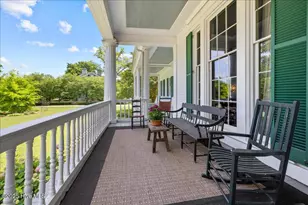 121 W King St, Edenton, NC 27932 - Photo 29