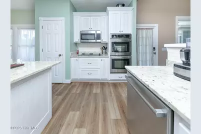 106 Sound Shore Drive, Currituck, NC 27929 - Photo 17