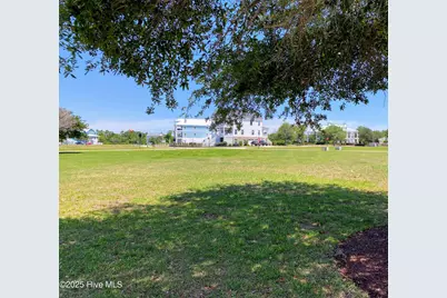 818 Cannonsgate Drive, Newport, NC 28570 - Photo 5
