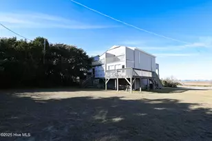 1116 E Fort Macon Rd, Atlantic Beach, NC 28512 - Photo 9