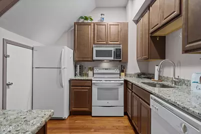 21 N Front Street #3b1, Wilmington, NC 28401 - Photo 15