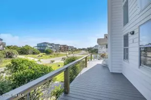 6707 Kings Lynn Dr, Oak Island, NC 28465 - Photo 35
