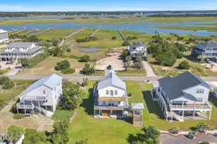 6707 Kings Lynn Dr, Oak Island, NC 28465 - Photo 3