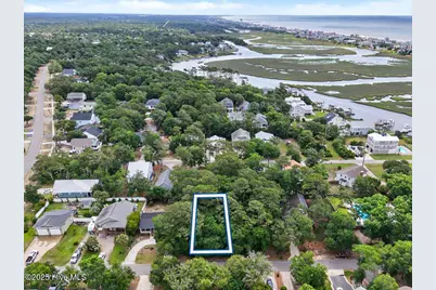 104 SW 24th Street, Oak Island, NC 28465 - Photo 3